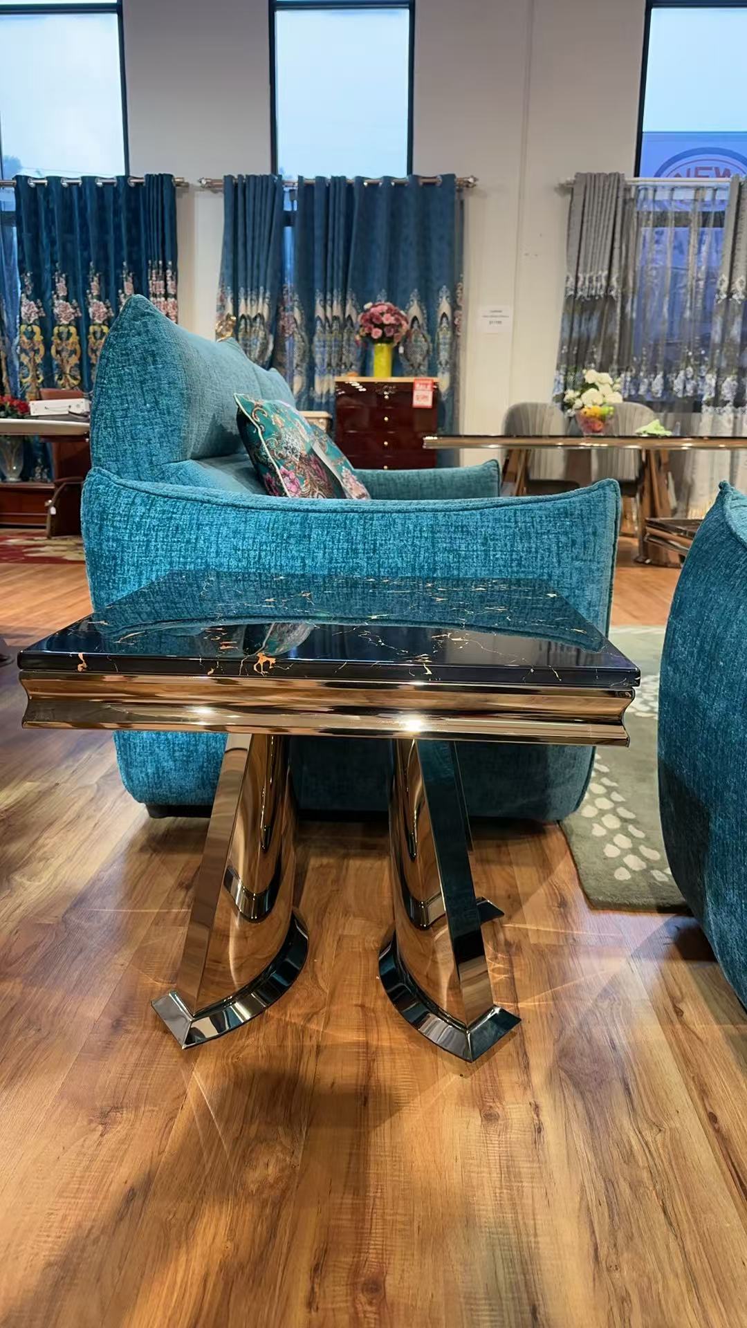 1803 Marble Lamp Table